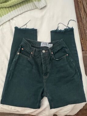 Lime Ricki Deep Forest High-Rise Cropped Jeans with Frayed Hem